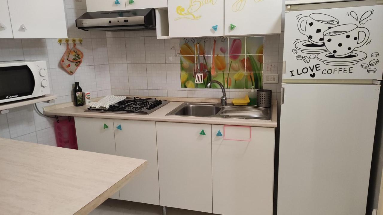 Vicolo Fabry Apartamento Lecce Exterior foto