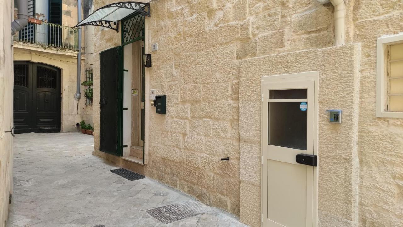 Vicolo Fabry Apartamento Lecce Exterior foto