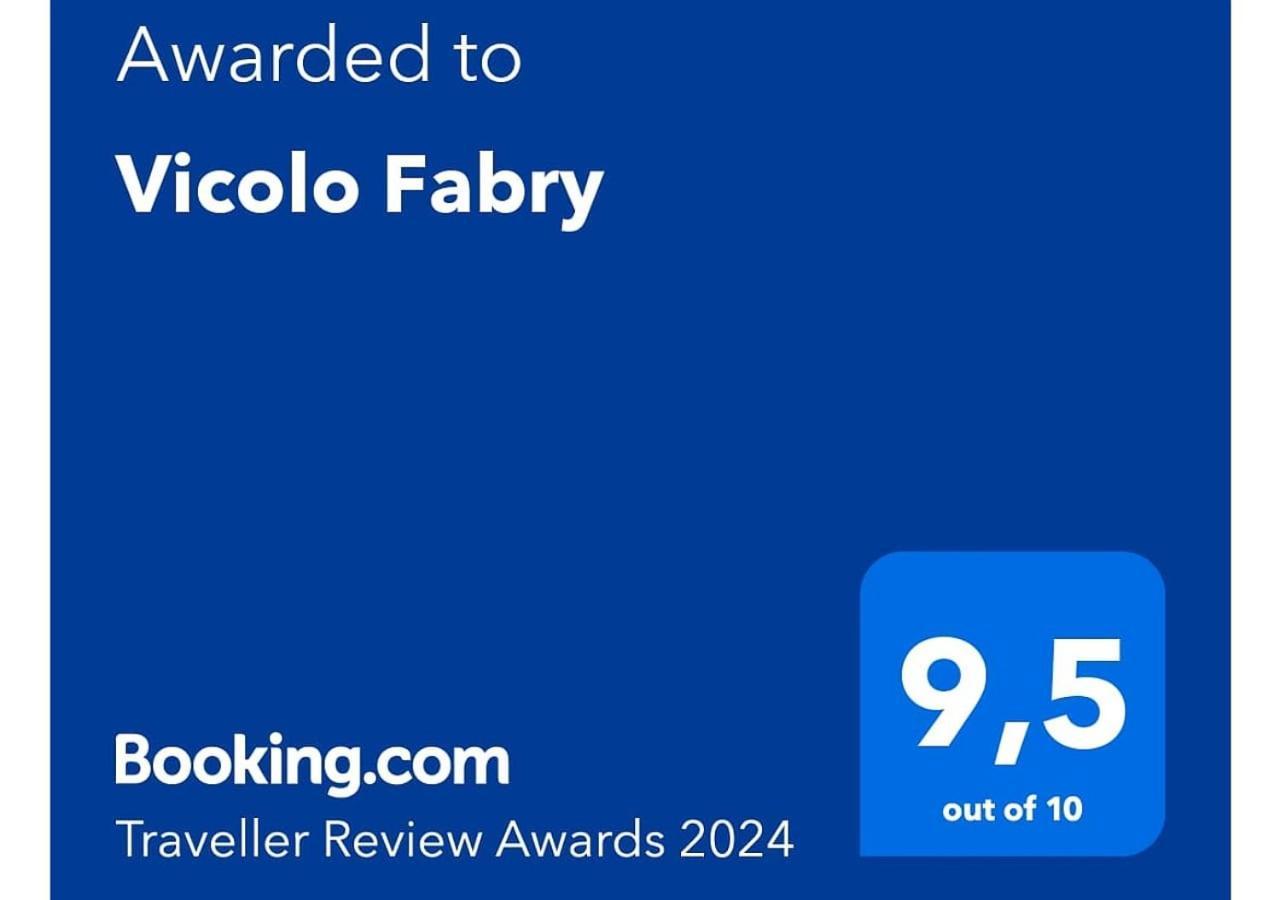 Vicolo Fabry Apartamento Lecce Exterior foto