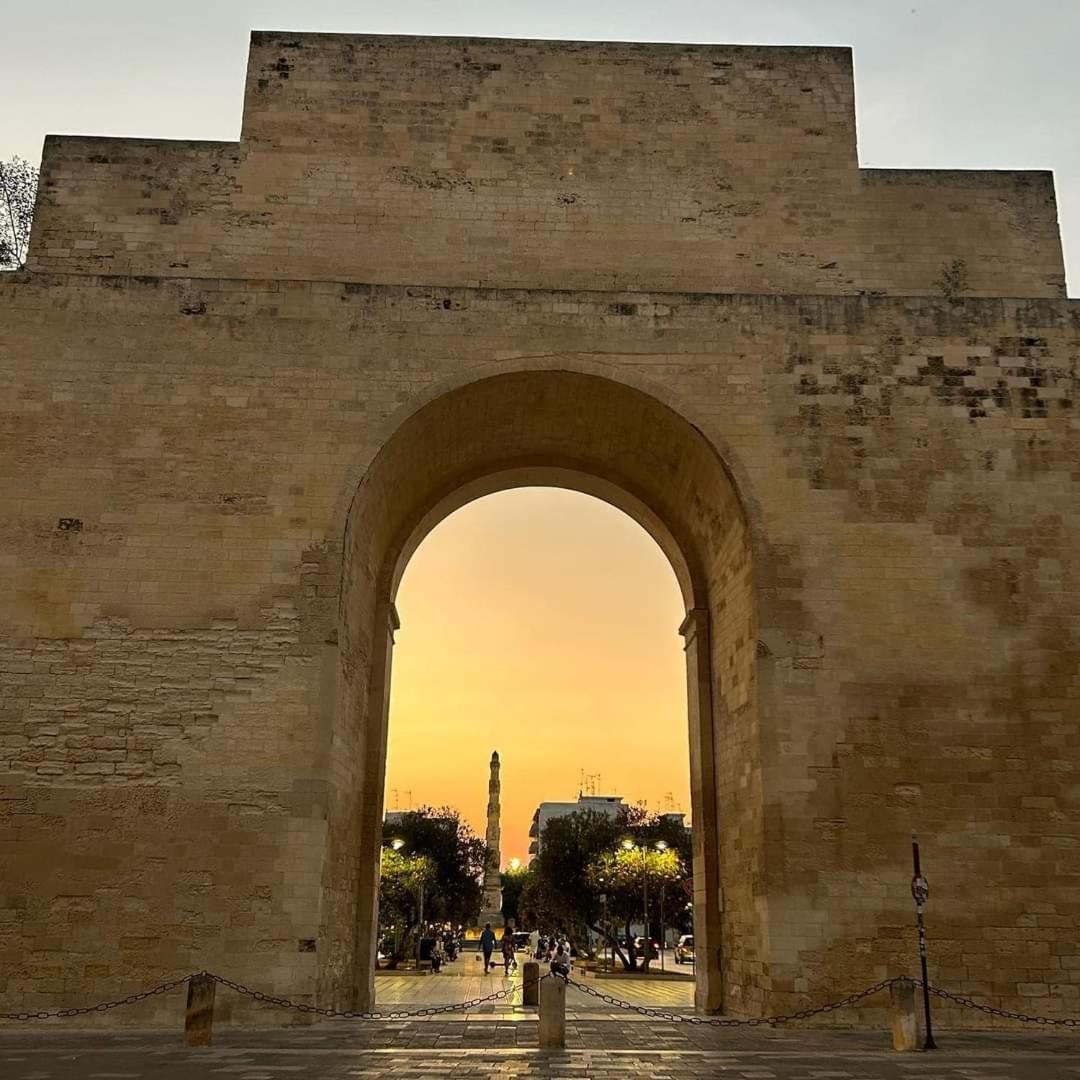 Vicolo Fabry Apartamento Lecce Exterior foto