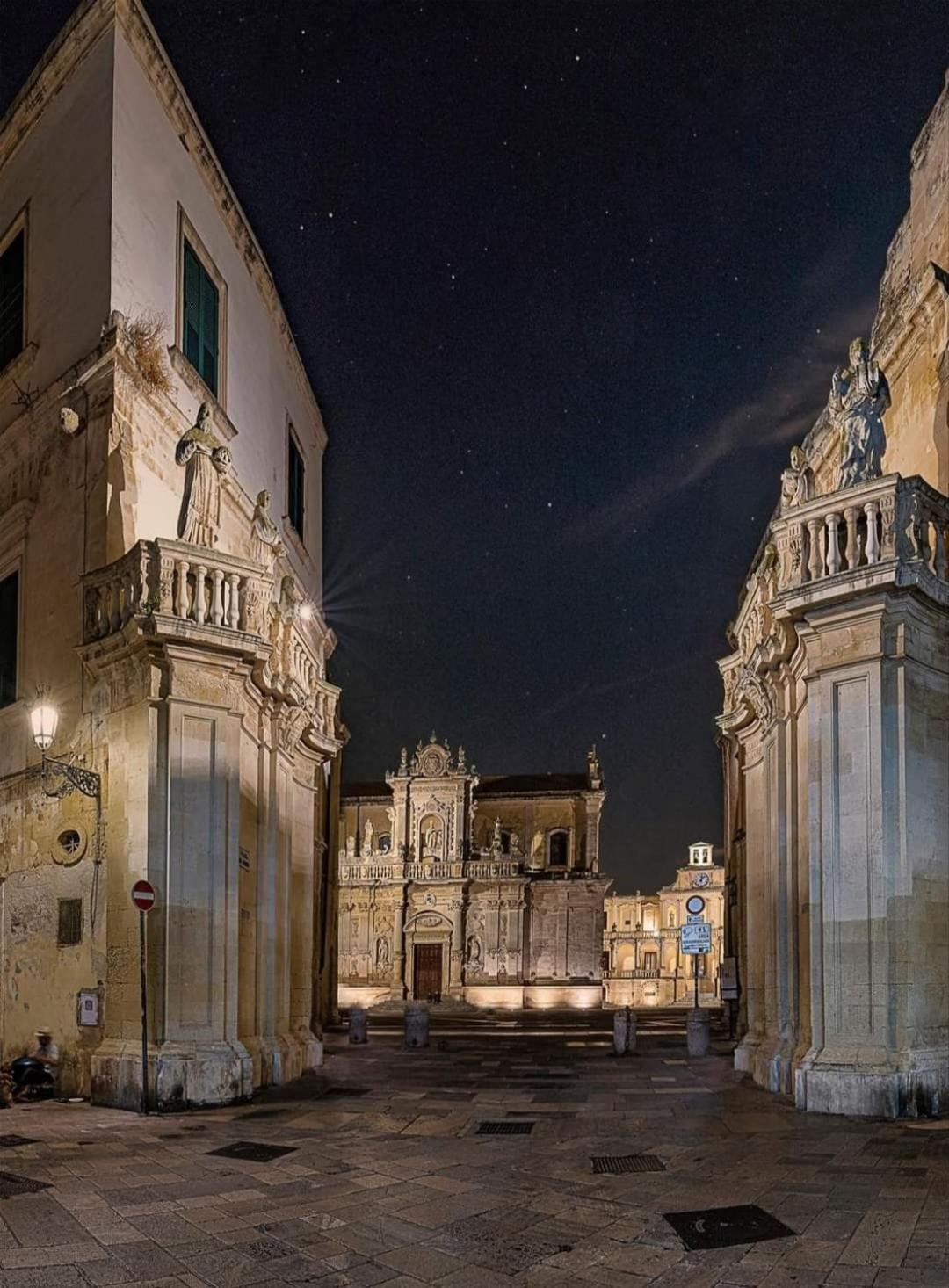 Vicolo Fabry Apartamento Lecce Exterior foto